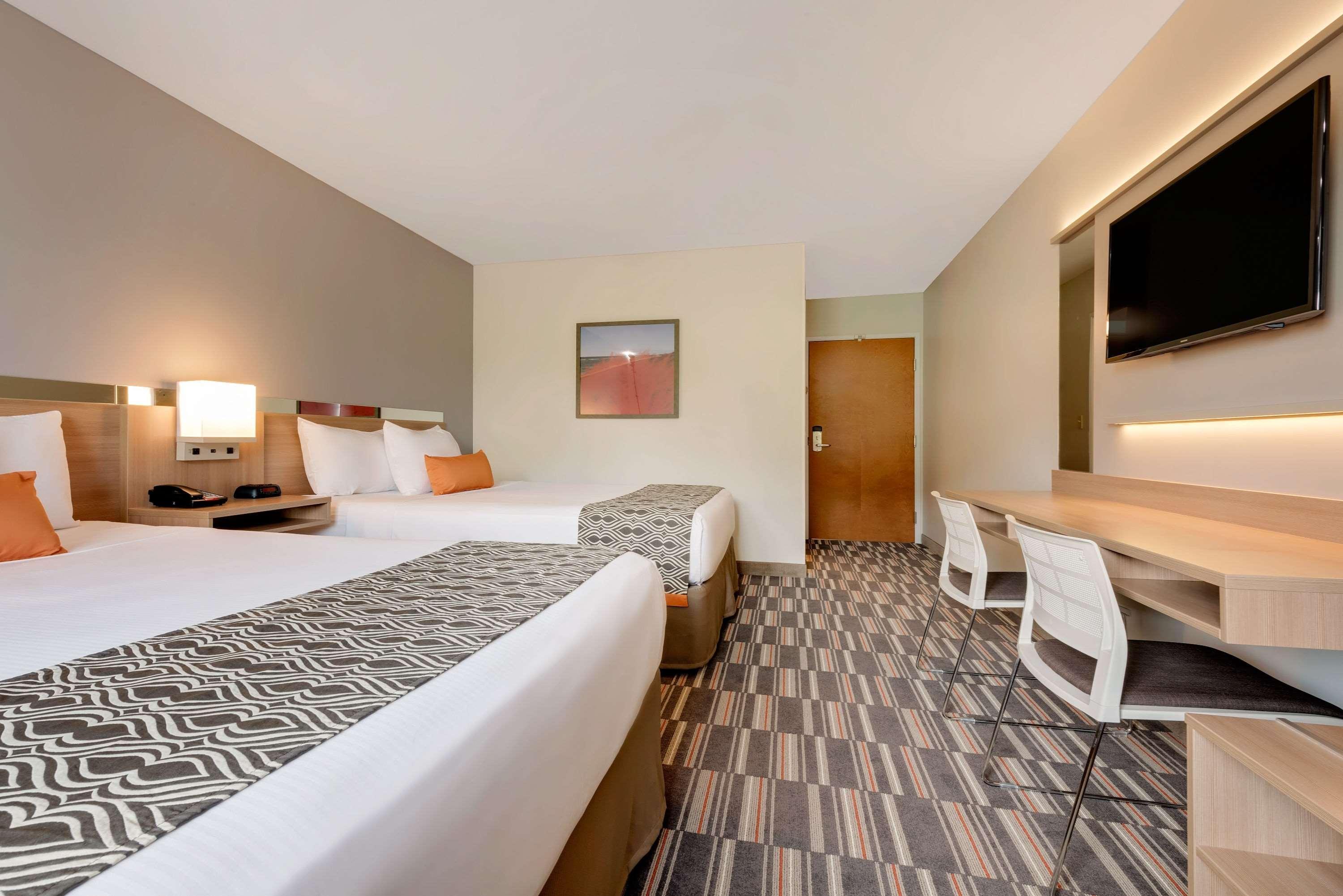 Microtel Inn & Suites By Wyndham Clarion Exteriér fotografie